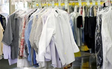 想開干洗店從哪入手？應(yīng)該怎么做？