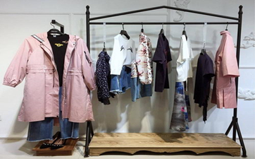 干洗店洗衣服要多少錢？